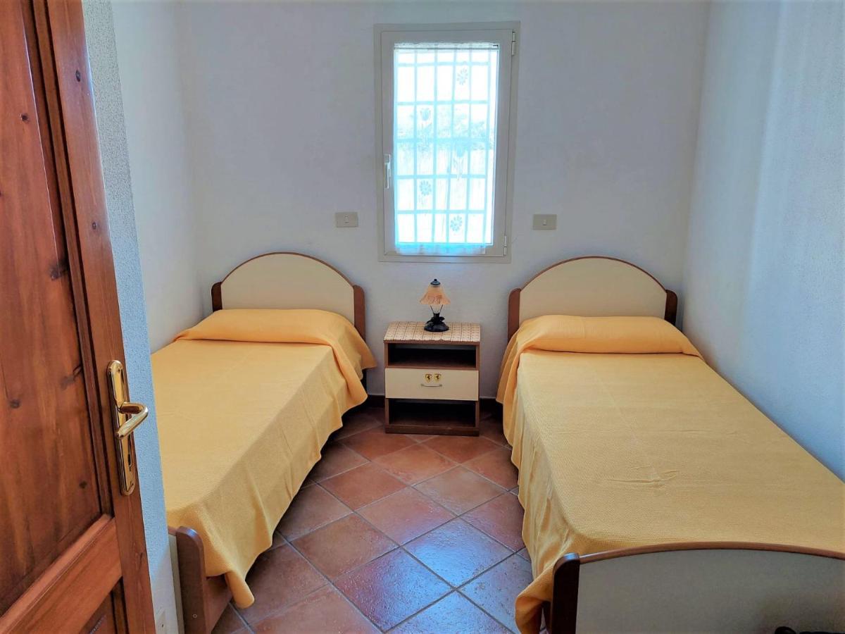 Appartamenti Sisula Manna Orosei Exterior foto