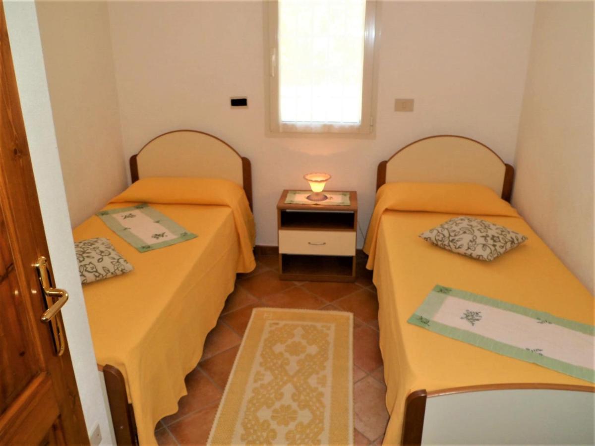 Appartamenti Sisula Manna Orosei Exterior foto